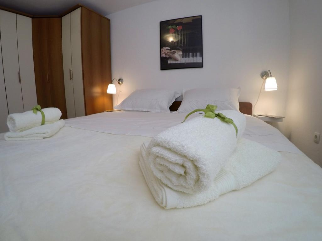 Apartment Pizzybondo Split Buitenkant foto